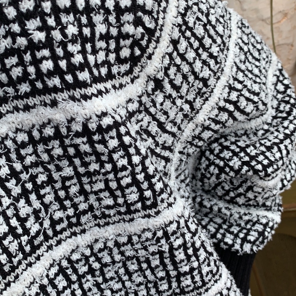Loft Plus Striped Knit 🧶 Cardigan - Picture 6 of 12